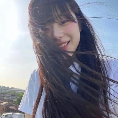 天蓝地黄